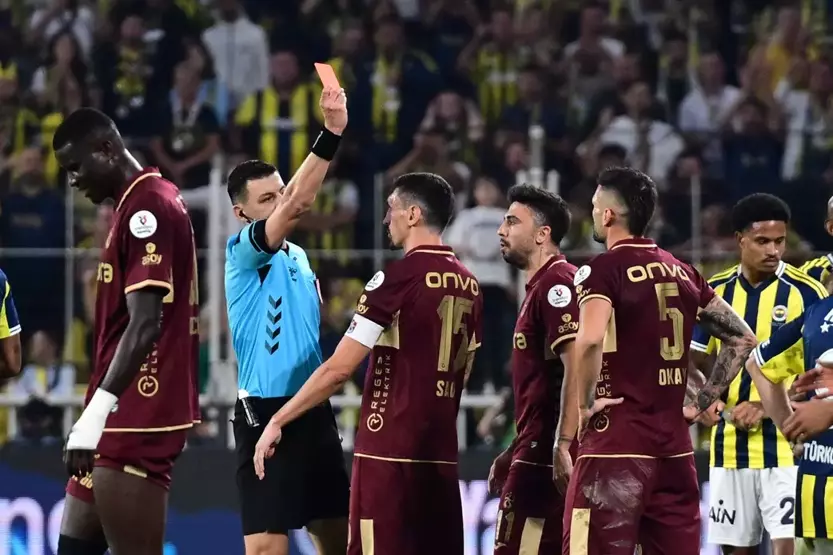 Fenerbahçe-Trabzonspor maçının tartışmalı pozisyonları