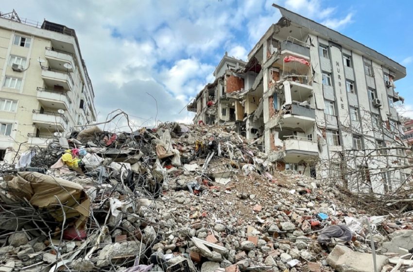 Depremler neden olur?