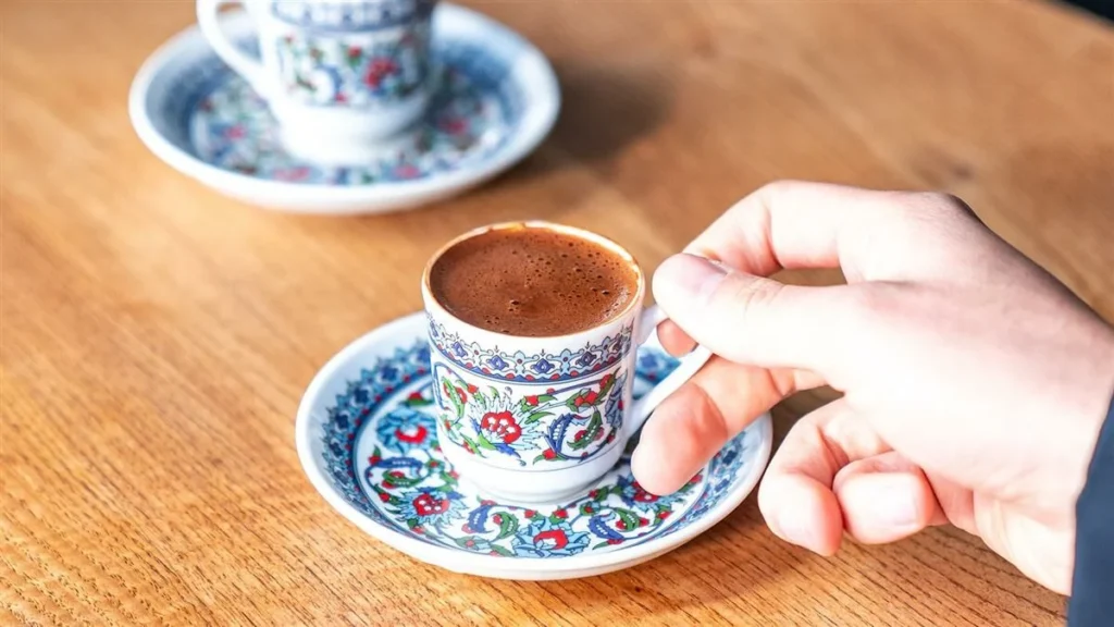 Bol Köpüklü Türk Kahvesi Nasıl Yapılır ? Bol Köpüklü Türk Kahvesi Nasıl Yapılır ?