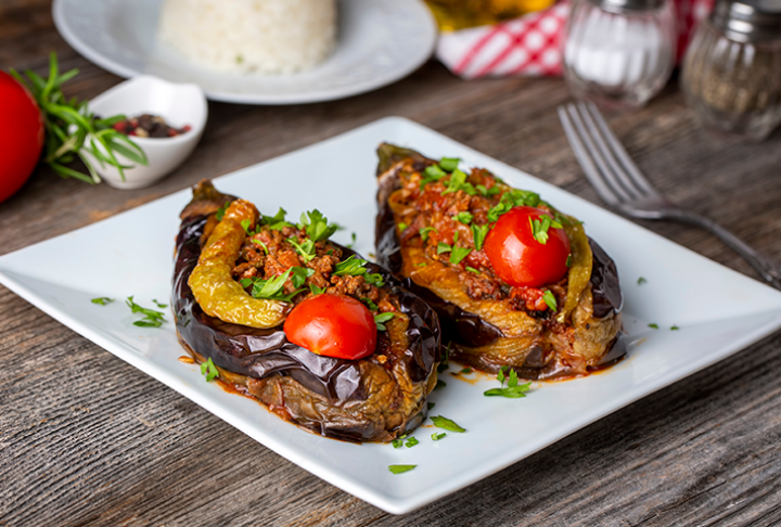 Karnıyarık Yemek Tarifi Ve Yapılışı: Adım Adım Geleneksel Lezzet