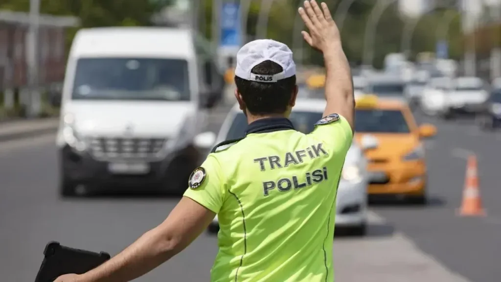 Yeni Yılda Trafik Cezaları Ne Kadar Oldu?